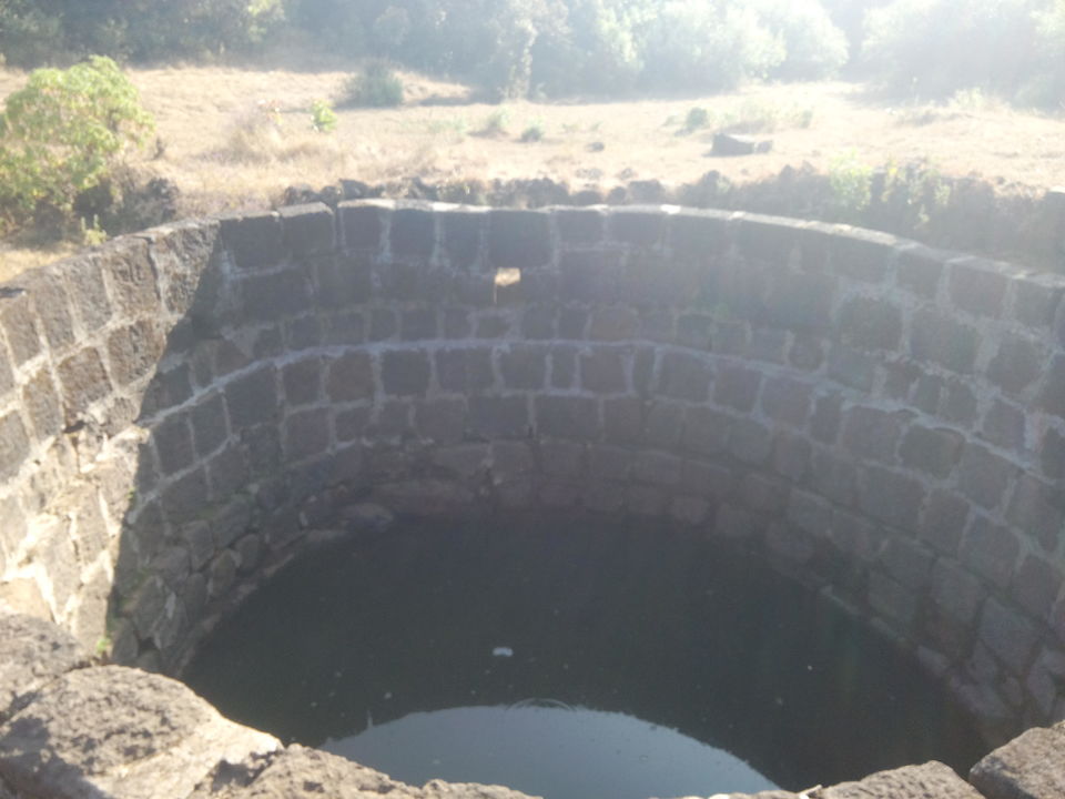 Photo of Mahipat-Sumar-Rasal Forts - Adventurous Trio in Konkan, Maharashtra, India 28/49 by Anurag Chivilkar