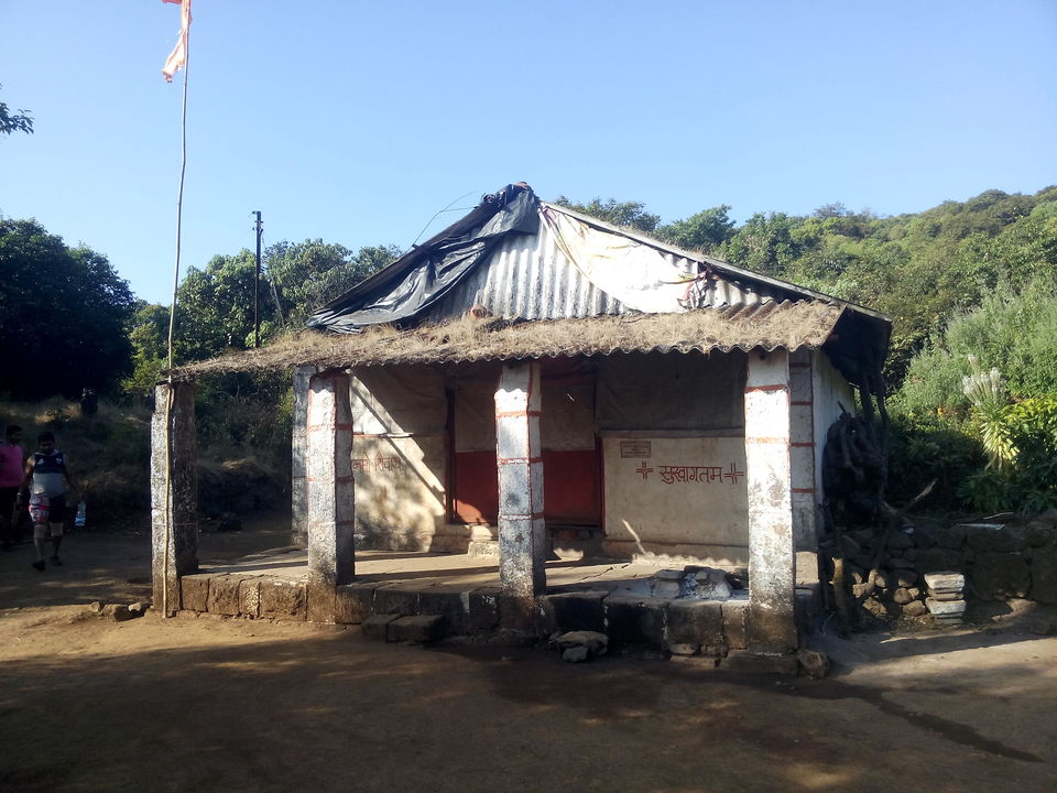 Photo of Mahipat-Sumar-Rasal Forts - Adventurous Trio in Konkan, Maharashtra, India 29/49 by Anurag Chivilkar