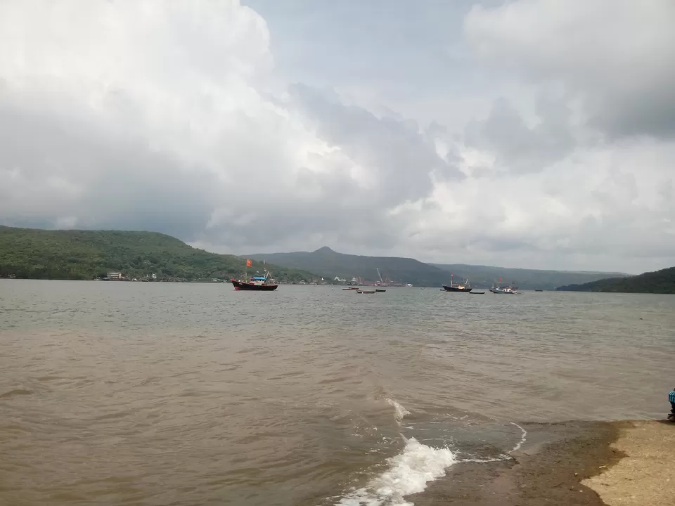 Photo of Jetty Connection, Dabhol, Maharashtra, India by Anurag Chivilkar