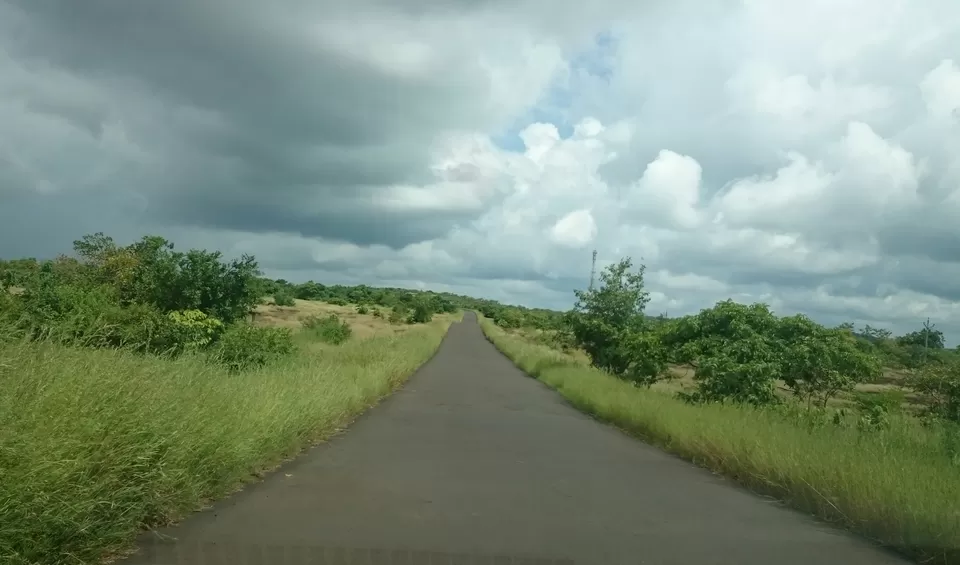Photo of Yashwantgad Fort, Redi, Khalchikar, Maharashtra, India by Anurag Chivilkar