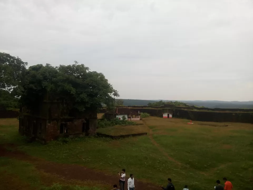 Photo of Ratnadurg Fort, Bhagwati Fort And Light House, Ratnagiri, Maharashtra, India by Anurag Chivilkar