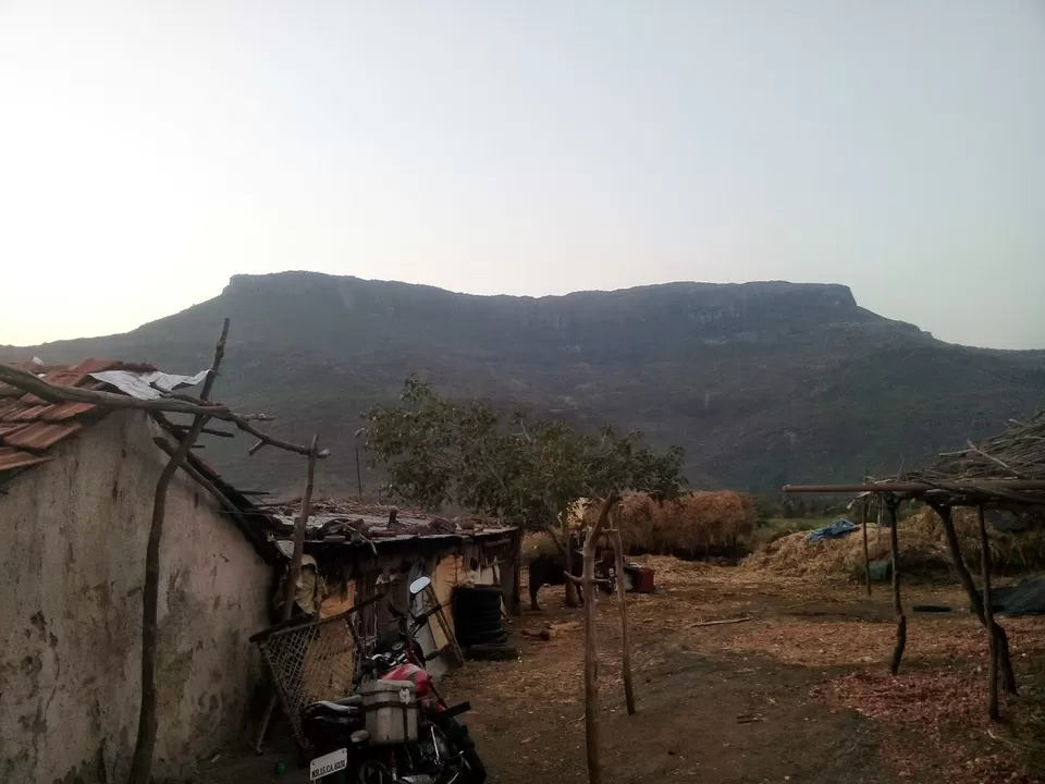 Photo of Indrai Fort, Rajderwadi, Maharashtra, India by Anurag Chivilkar