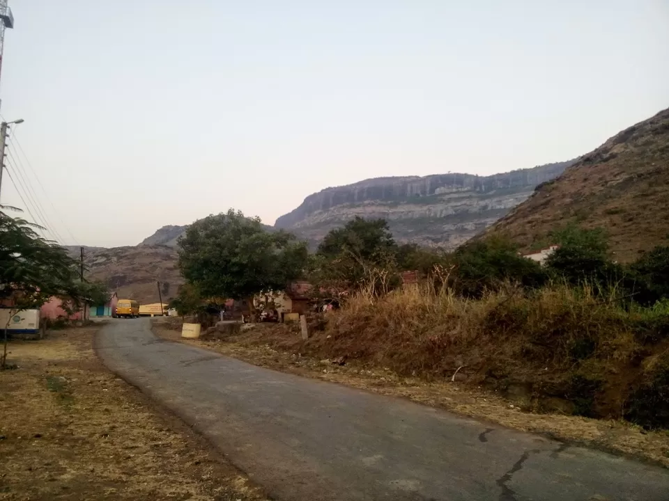 Photo of Rajdher Fort, Rajderwadi, Maharashtra, India by Anurag Chivilkar