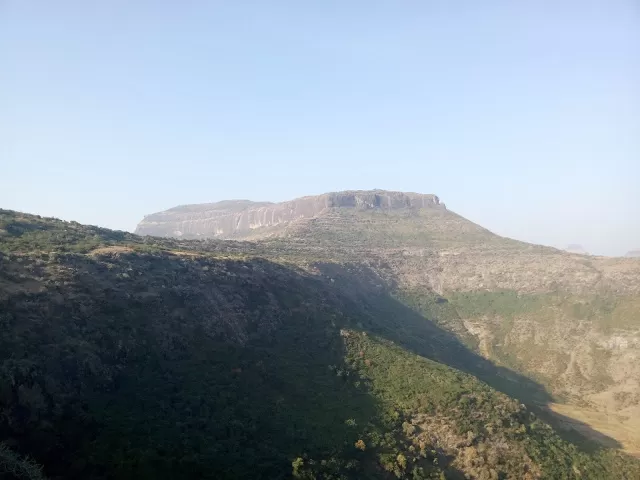Photo of Indrai Fort, Rajderwadi, Maharashtra, India by Anurag Chivilkar