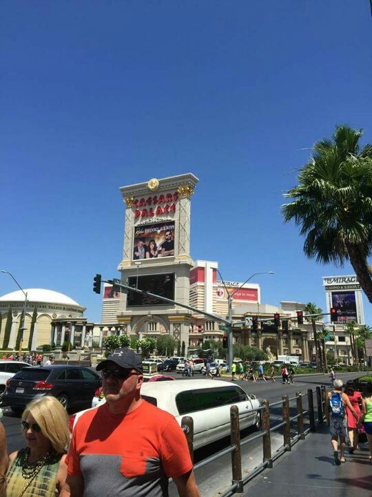 Photo of Now you know why Las Vegas is a must go to! by Siddhi Kaul
