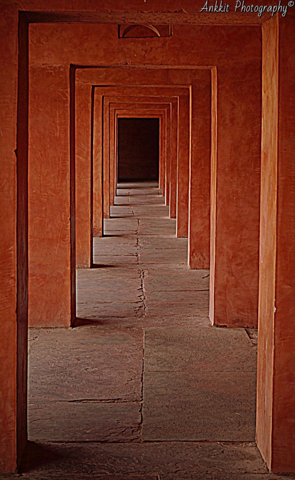 Photo of How to experience one of the Seven Wonders - The Taj Mahal 4/10 by Ankkit Saxena