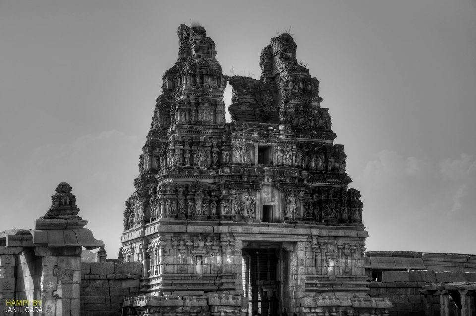 Photo of Hampi - The lost kingdom 12/29 by Janil Gada