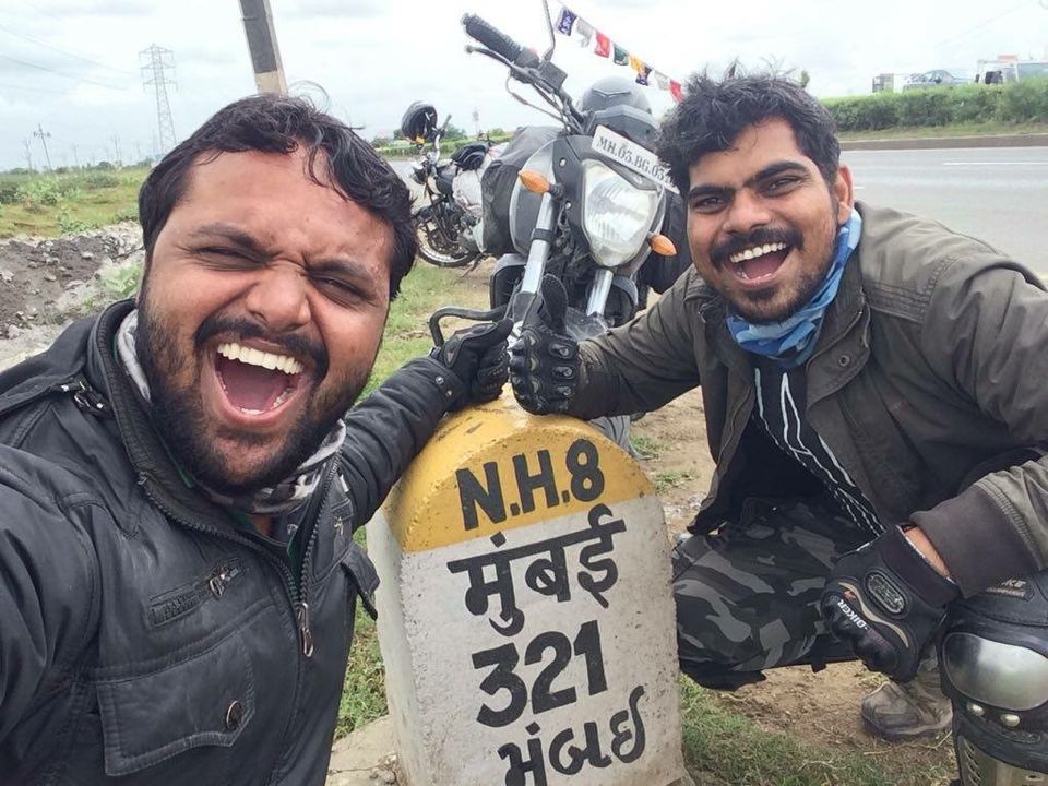 Photo of A Epic Journey..!!! 14 days on Wheels..6003 Kms :) by Dayanand Wade