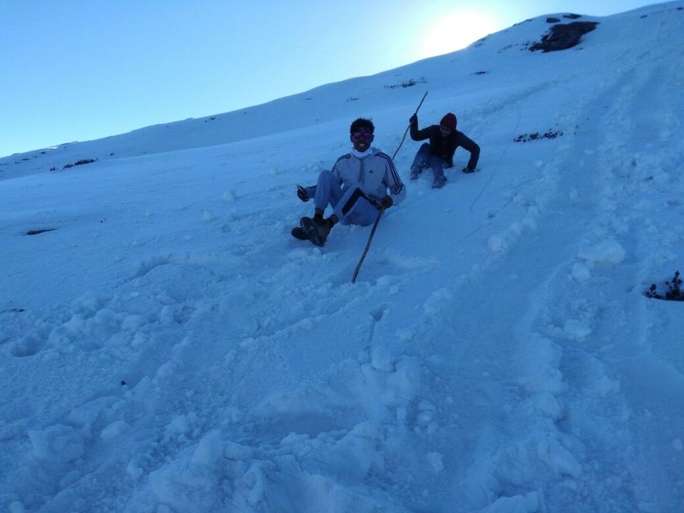 Photo of Round Trip to Mini Switzerland of India in Shoestring Budget by Aakansha Mehrotra