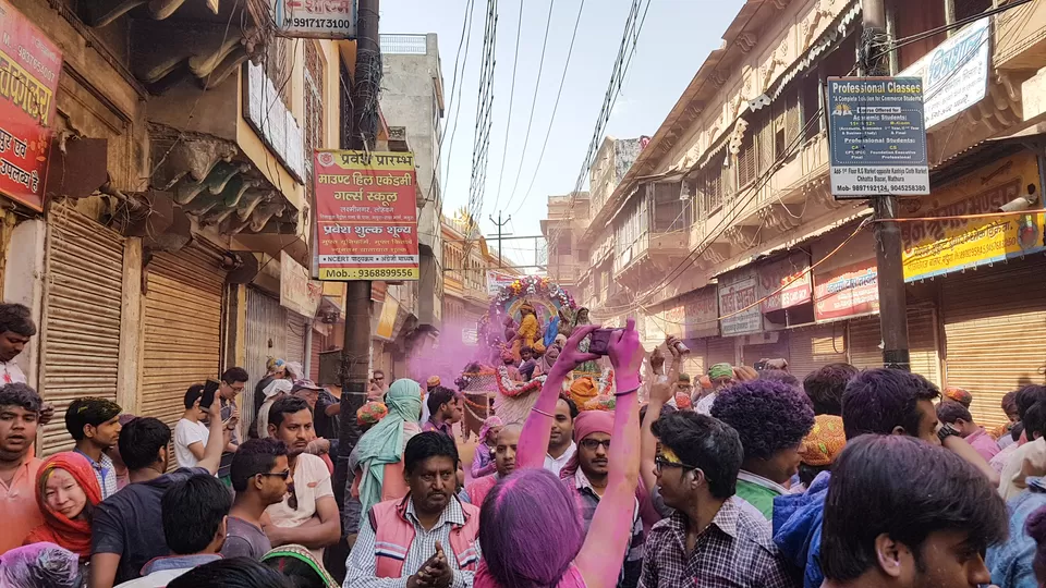 Photo of Why I chose celebrating Holi in Mathura and Vrindavan over partying in GOA by Anurag Khetan
