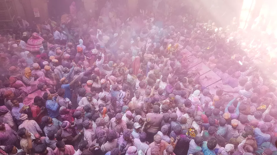 Photo of Why I chose celebrating Holi in Mathura and Vrindavan over partying in GOA by Anurag Khetan