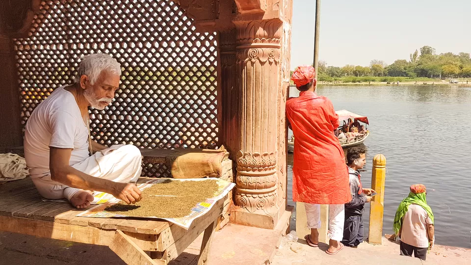 Photo of Why I chose celebrating Holi in Mathura and Vrindavan over partying in GOA by Anurag Khetan