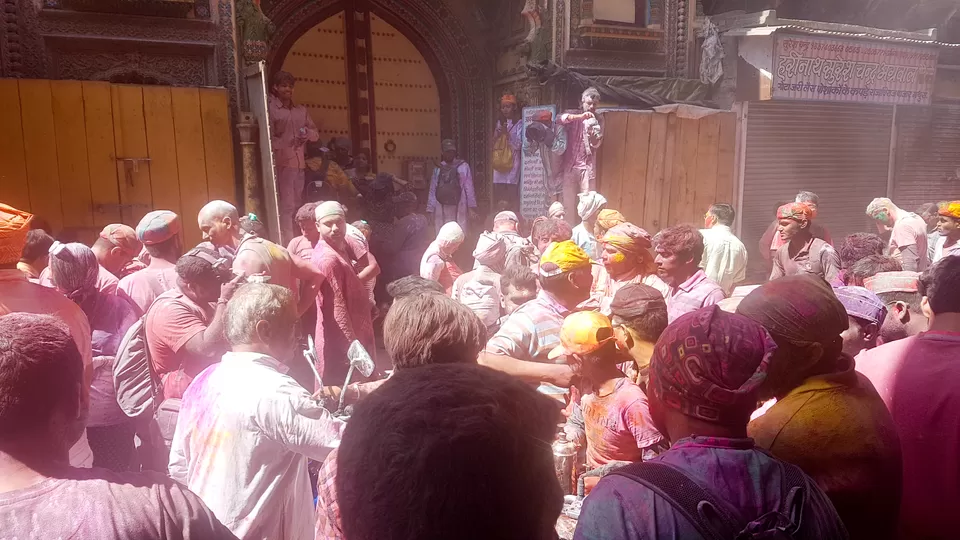 Photo of Why I chose celebrating Holi in Mathura and Vrindavan over partying in GOA by Anurag Khetan