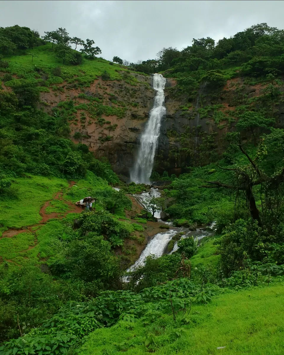 Photo of Dudhiware Water Fall, Dudhiware Khind, Aundholi, Maharashtra, India by Junaid Khalil