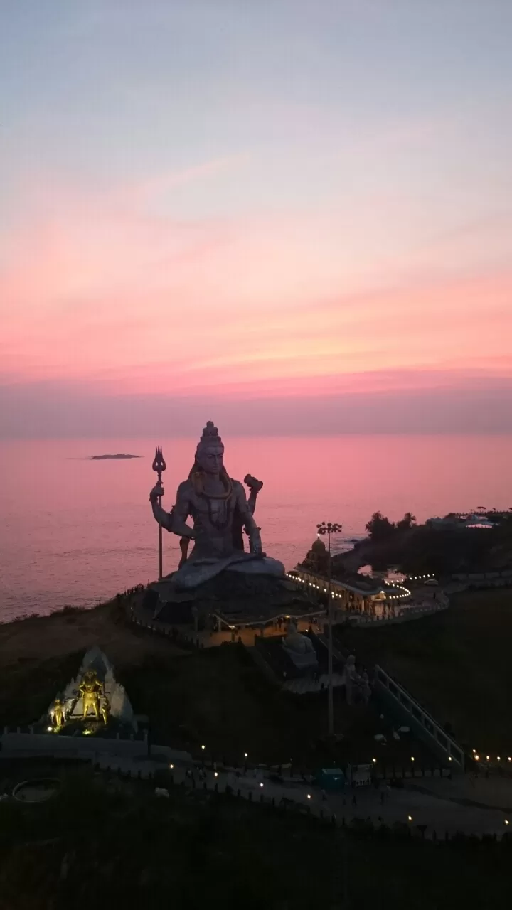 Photo of Murdeshwar, Karnataka, India by Sachin