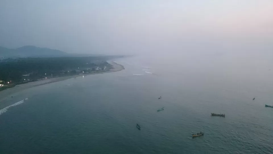Photo of Murdeshwar, Karnataka, India by Sachin