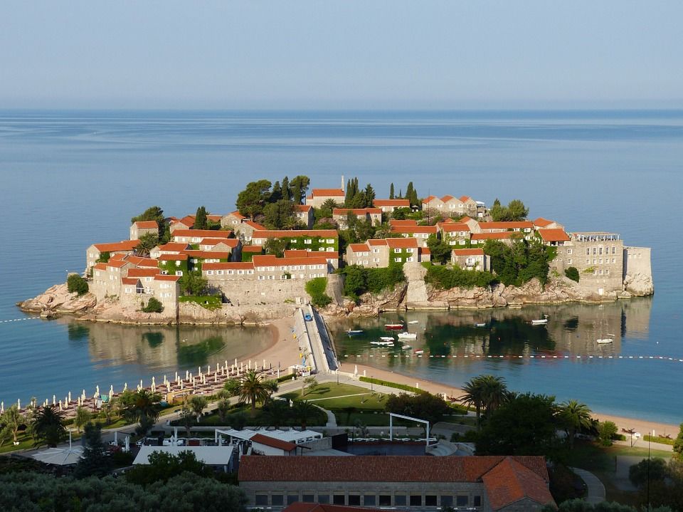 Photo of 14 Amazing Places For Solo Travellers In Their Twenties 11/15 by Kailas Kamble