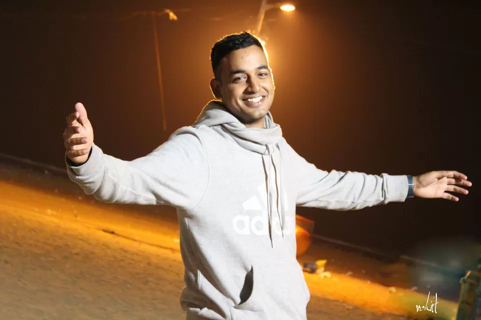 Photo of Juhu Beach, Mumbai, Maharashtra, India by Rohit Singh