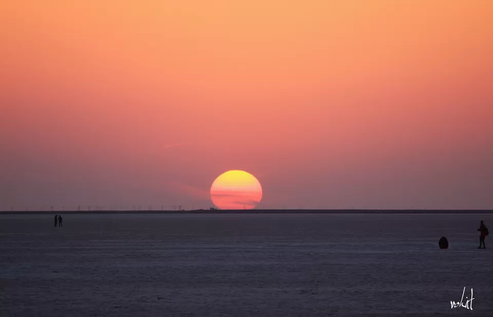Photo of Rann of Kutch, Kutch, Gujarat, India by Rohit Singh