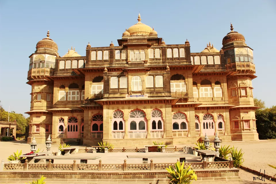 Photo of Vijay Vilas Palace, Kutch, Gujarat, India by Rohit Singh