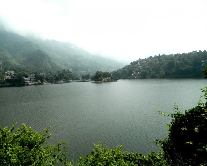 Photo of Bhimtal, Nainital, Uttarakhand, India by Anjali Chawla
