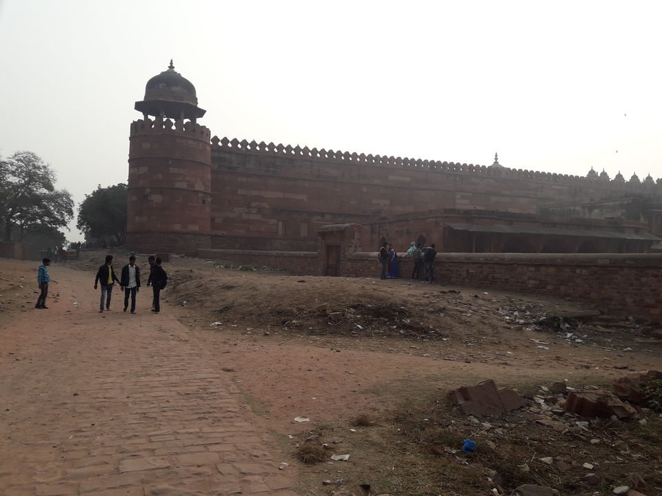 Photo of The Worst Things Nobody Tells You About Visiting Fatehpur Sikri 3/6 by Anjali Chawla