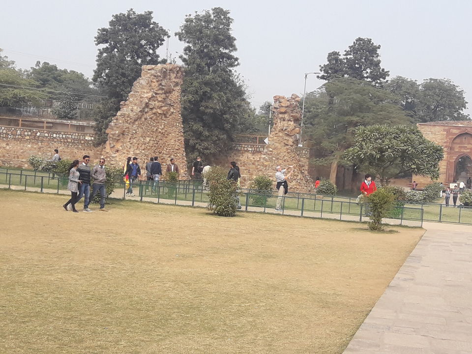 Photo of Qutab Minar - Pictorial Elucidation 2/21 by Anjali Chawla