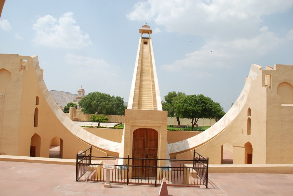 Photo of An Attempt To Understand The Science Behind Esoteric Jantar Mantar (Jaipur) 6/20 by Anjali Chawla