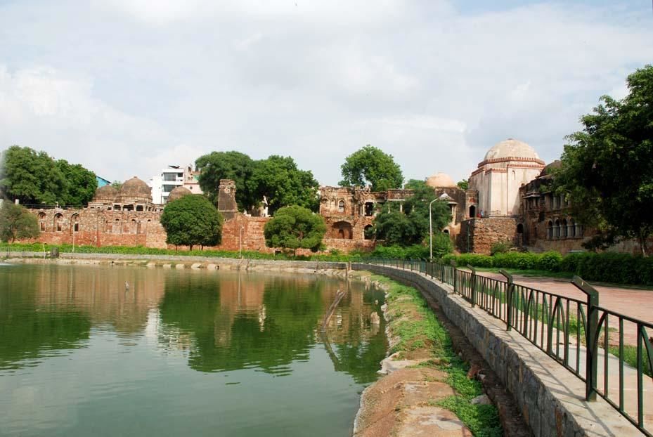Photo of Ramble In The Ruins - Hauz Khas Complex 14/16 by Anjali Chawla
