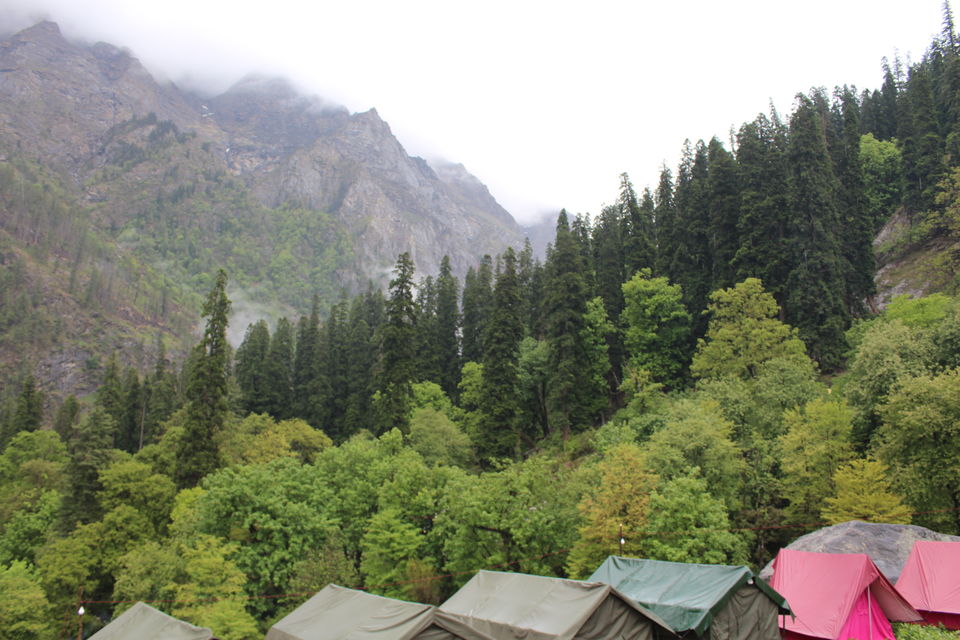 Photo of How I Managed To Trek Kheerganga With My 8 Year Old Daughter! by Anjali Chawla