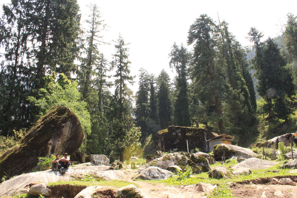 Photo of How I Managed To Trek Kheerganga With My 8 Year Old Daughter! by Anjali Chawla
