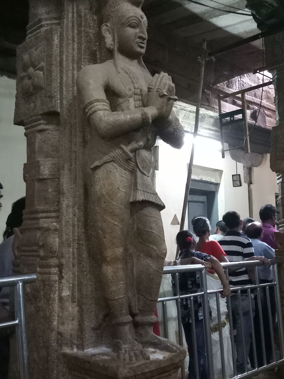 Photo of Meenakshi Amman Temple - One of the most beautiful and biggest Temple of India 6/9 by Ruchi