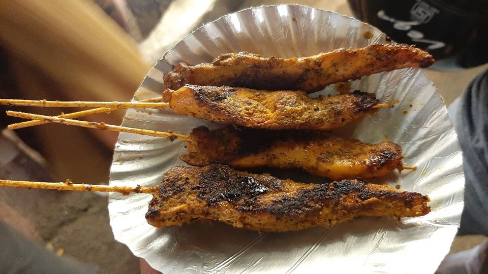 Photo of Don't miss the FOOD MELA this RAMZAN #streetfoodpics #IWillGoAnywhereForFood by Ruchi