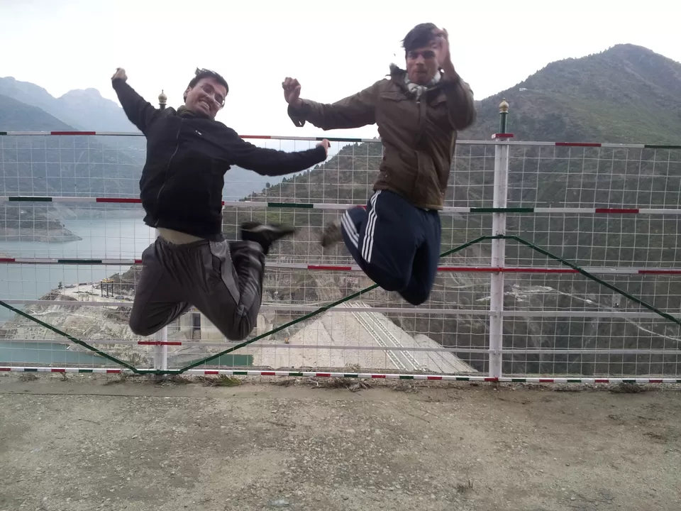 Photo of Tehri Dam Reservoir, Tehri Garhwal, Uttarakhand, India by Uday Bhardwaj