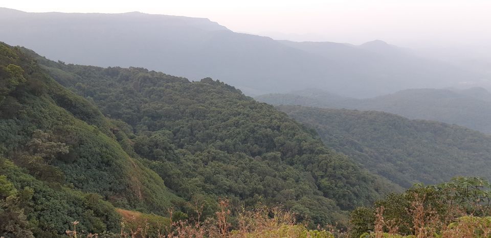 Photo of Amboli Water Falls, Parpoli, Maharashtra by Abhay Tripathi