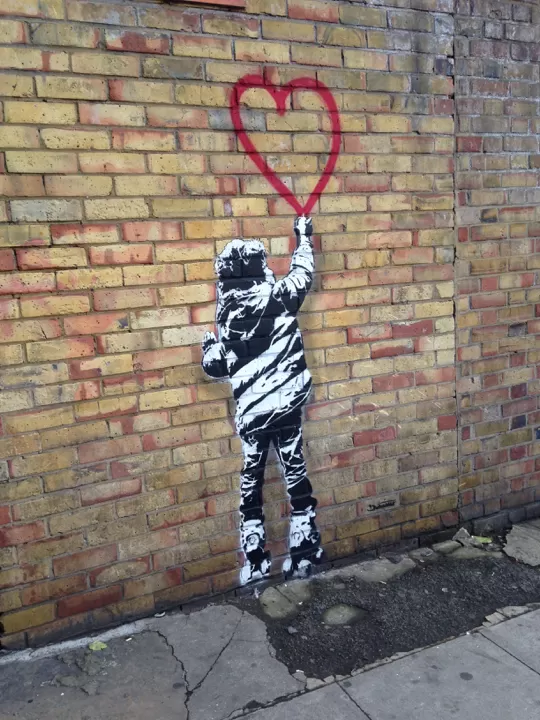 Photo of Ditch Regular Sight Seeing and Do these 7 Activities instead for the ULTIMATE London Experience! by Ria Govila