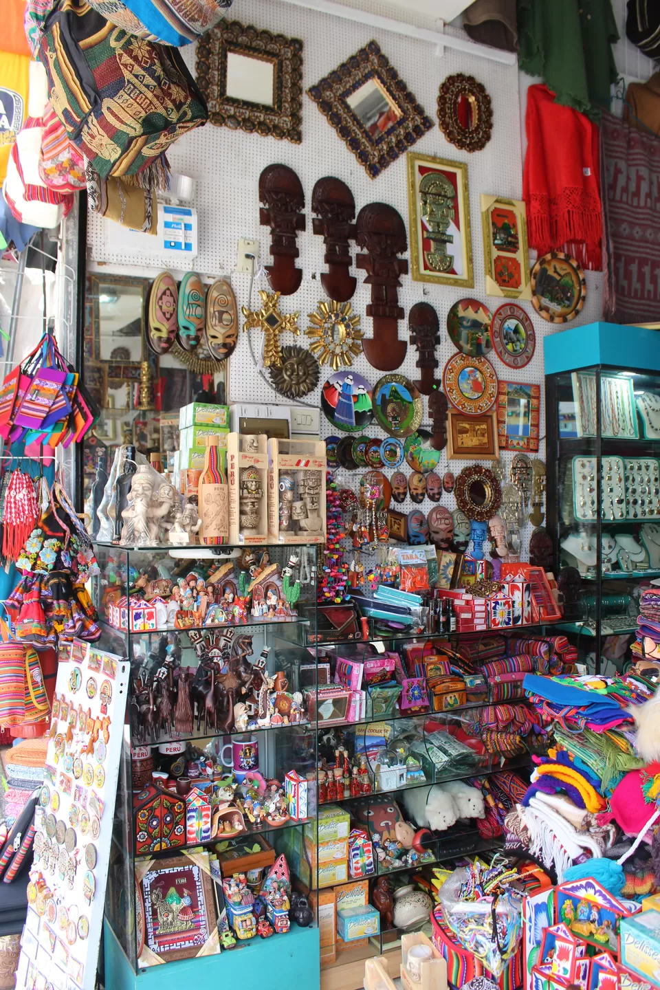 Photo of Lima District, Lima Region, Peru by Sarah Poulose