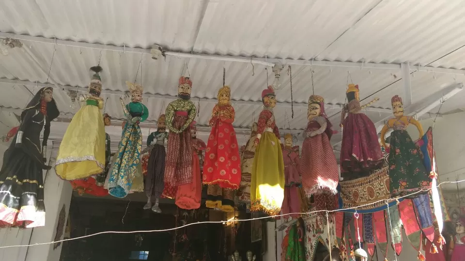 Photo of HathiPole Market, Hathipole, Udaipur, Rajasthan, India by ghumakkad_bandi