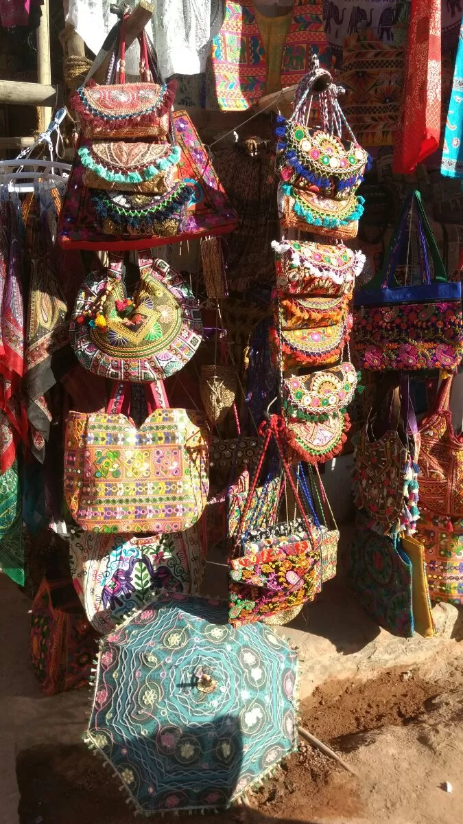 Photo of HathiPole Market, Hathipole, Udaipur, Rajasthan, India by ghumakkad_bandi