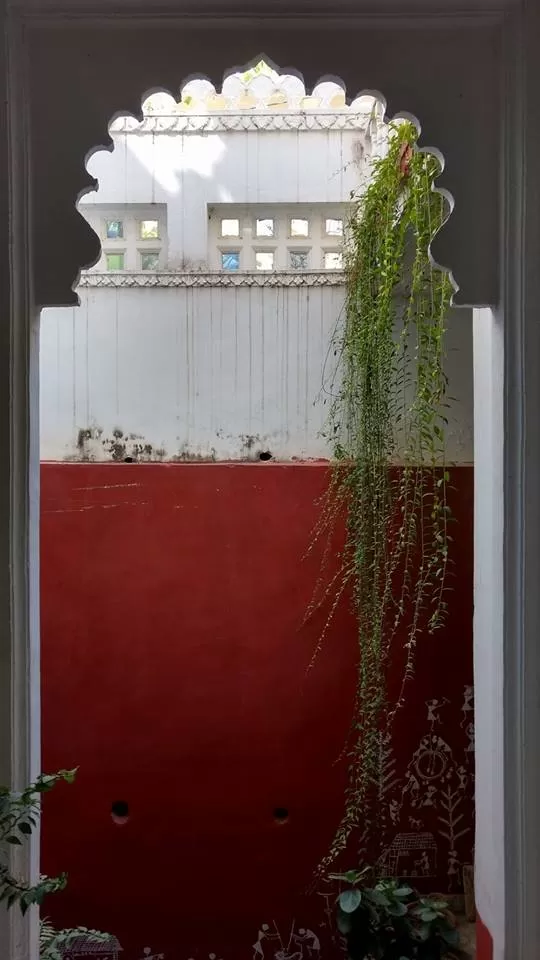 Photo of Girnar Villa, Udaipur, Rajasthan, India by ghumakkad_bandi