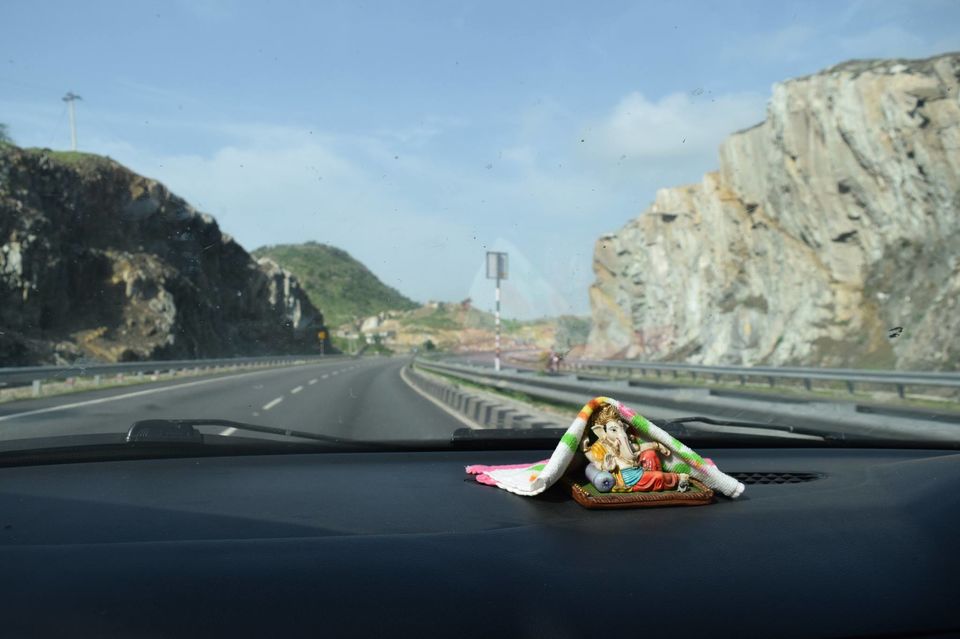 Photo of One day official trip turns into a crazy 7 days road trip 4/14 by Sagar Gajara