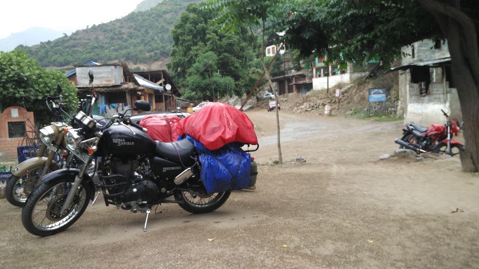 Photo of Caught in a Protest in Kashmir - Kishtwar to Daksum by tollfreetraveller