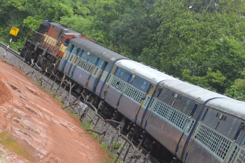 Photo of Londa Junction, Londa, Karnataka, India by Subhayan Bhattacharyya