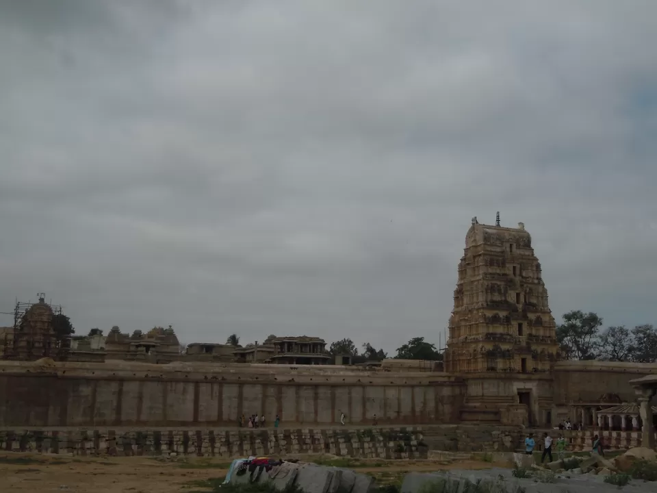 Photo of Virupaksha Temple East Gopura, Hampi, Karnataka, India by The Travel Pundit