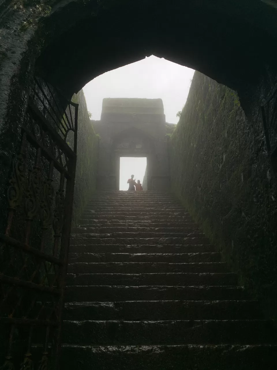 Photo of Raigad Fort, Raigad, Maharashtra, India by Rararaasta