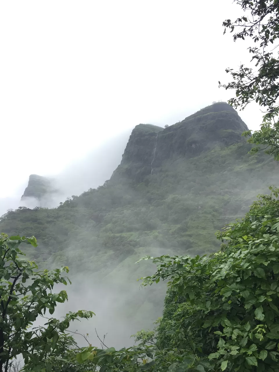 Photo of Raigad Fort, Raigad, Maharashtra, India by Rararaasta