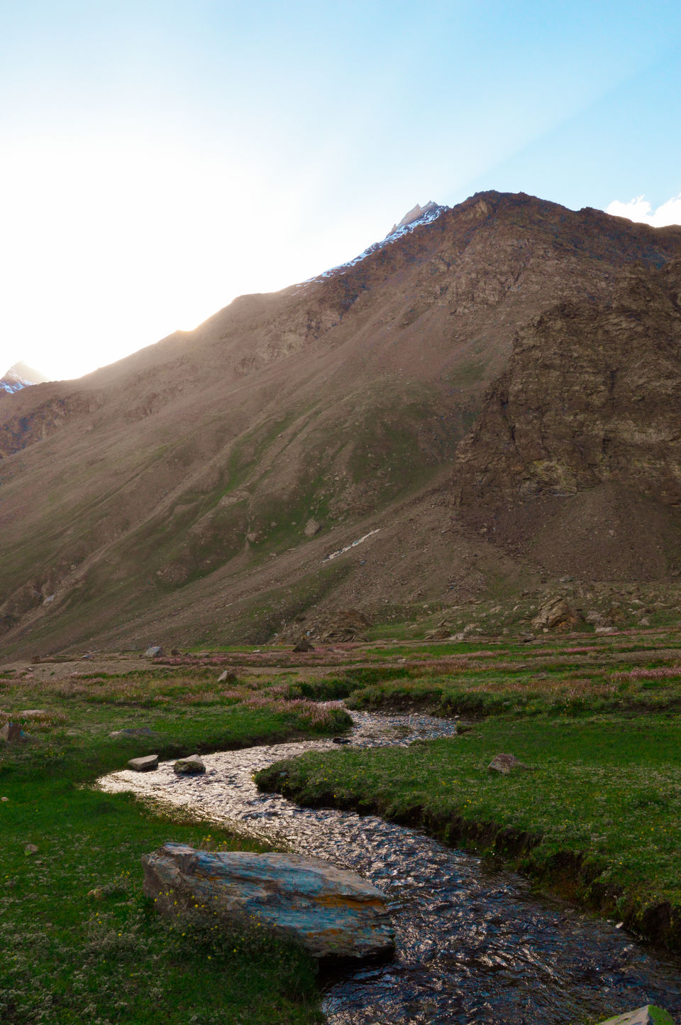 Photo of Alyas Lake:A hidden trek where you witness the uncanny neon blue lake in Lahaul Valley(4days Rs2700) 6/7 by Anangsha Alomyan