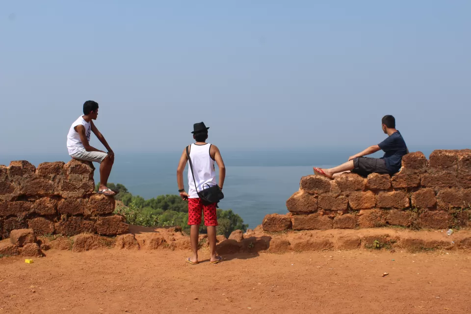 Photo of Chapora Fort Road, Vagator, Goa, India by Vivek Garg
