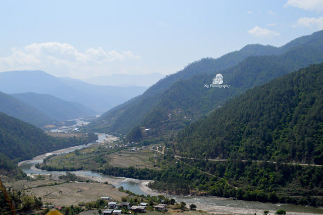 Photo of Bhutan - Happy country, Happy You! 25/31 by Ramya Rg