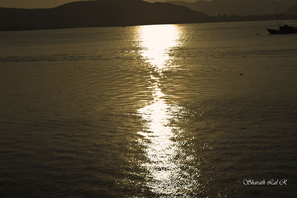 Photo of Udaipur, Rajasthan, India by Sharath Lal Raju